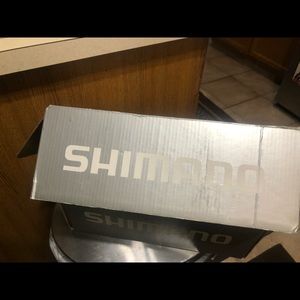 GQ woman’s size 5.5 US activewear